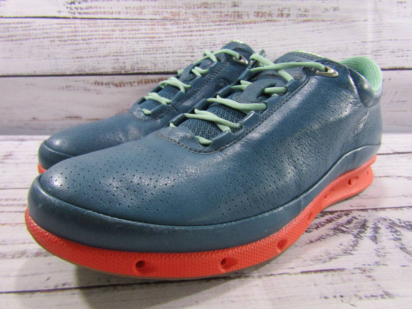 Ecco Cool Pro Women's Blue Leather Gore-Tex Waterproof Golf Shoes Size 6