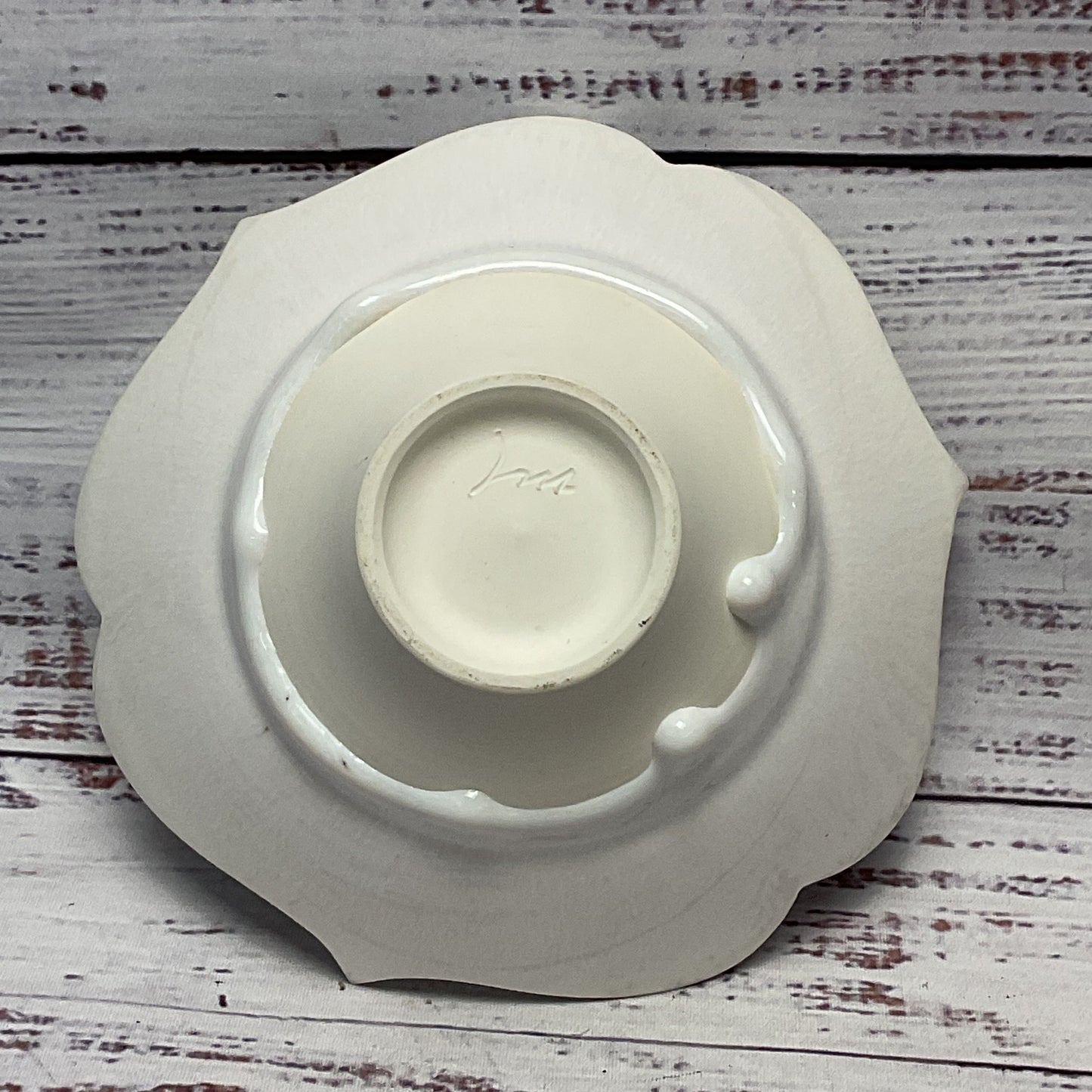 Decorative Scalloped Edge Dripping Glaze Design Signed Bowl 5.5"