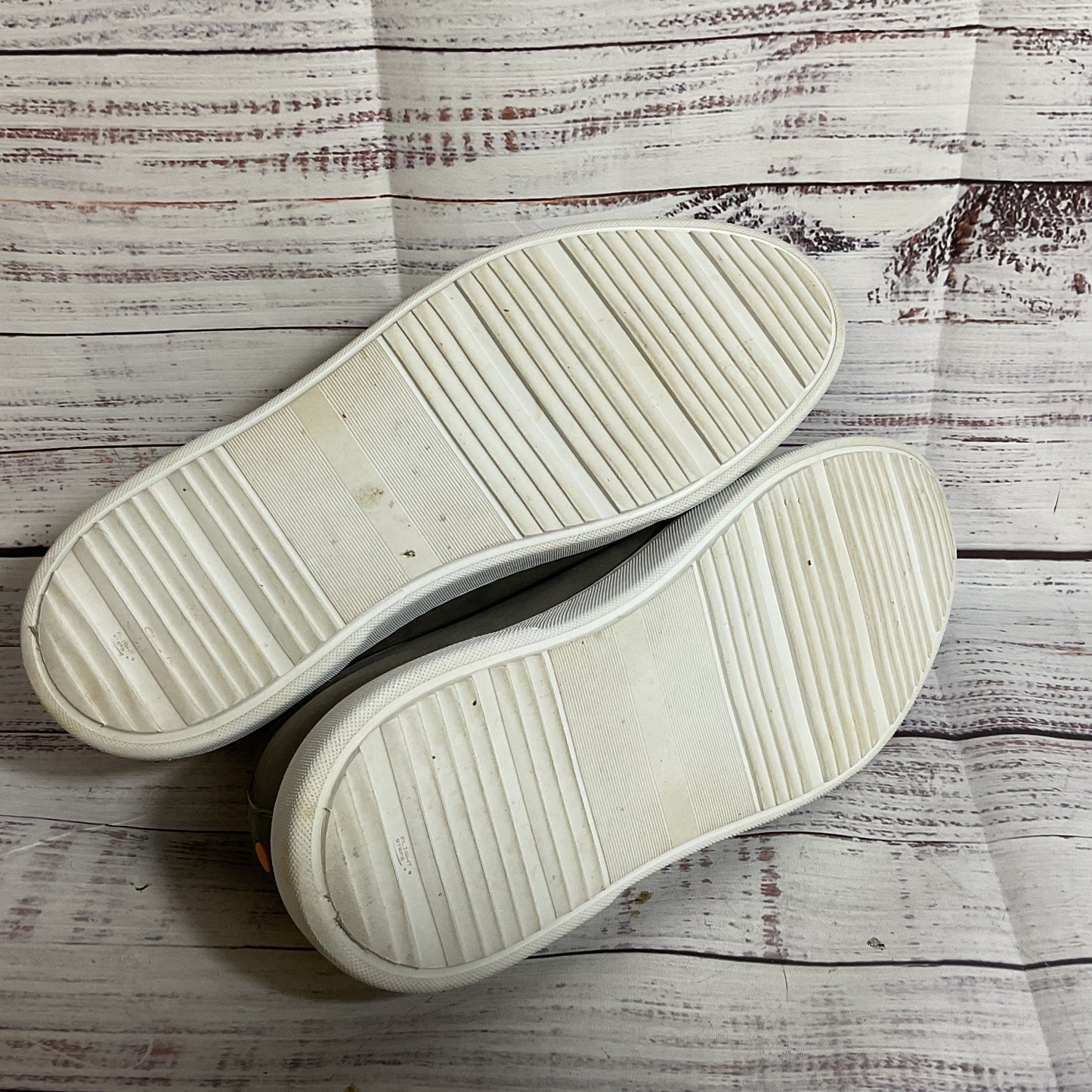 HUBBARD Flight Men's Gray Sneaker Shoe- SZ 9.5