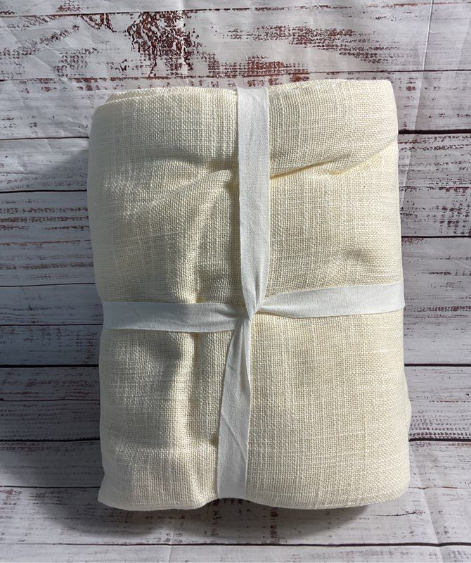New Unsealed Quince European Linen 2 Sheet Set Light Beige 48"x 96"