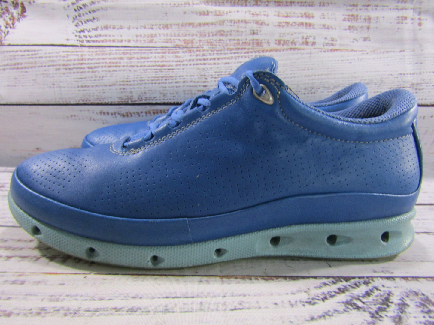 Ecco Cool Pro Women's Blue Leather Gore-Tex Waterproof Golf Shoes Size 6