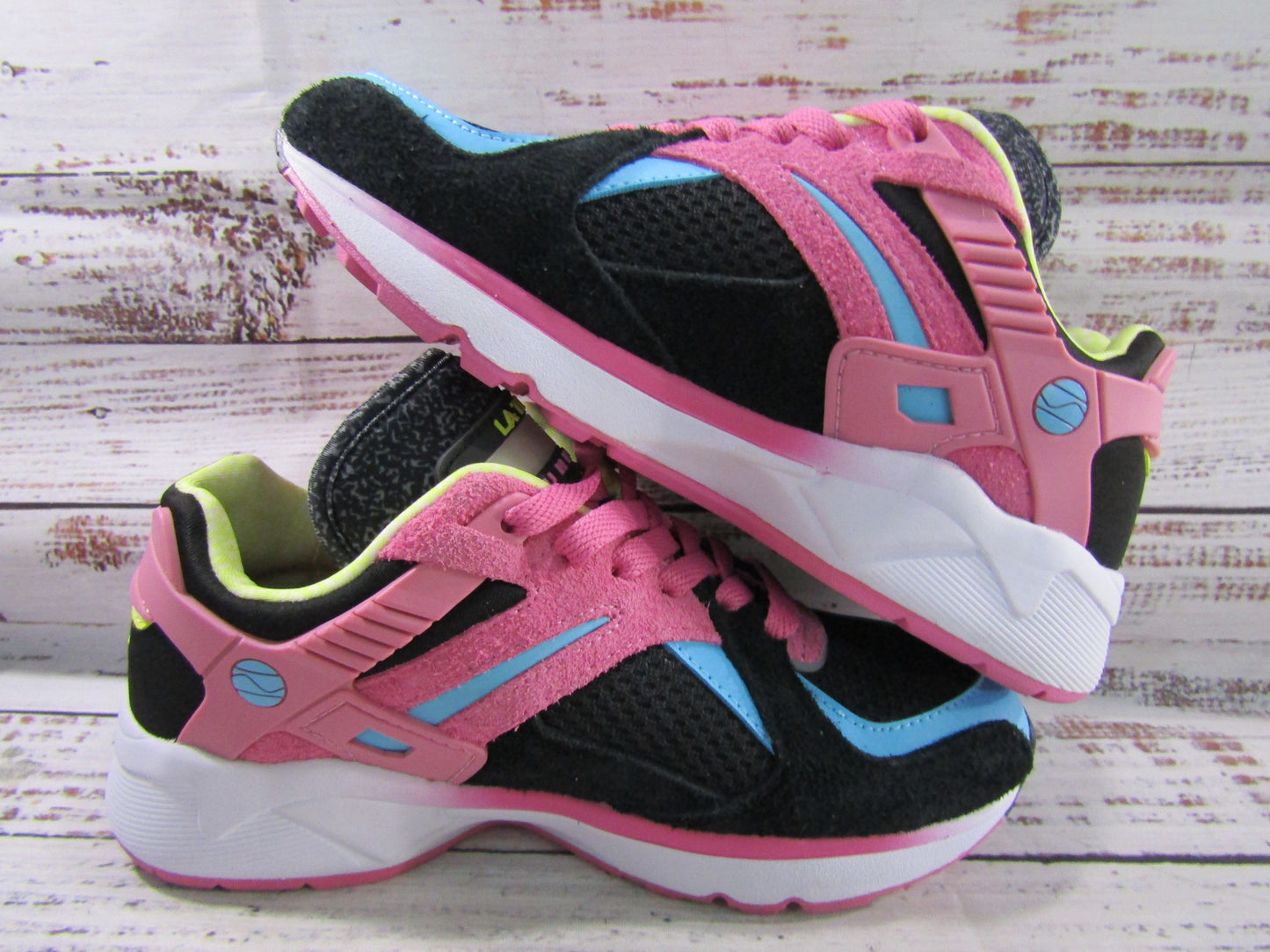 LA Gear Catapult Women's Pink Reimagined 90s Light Up Sneaker Size 5