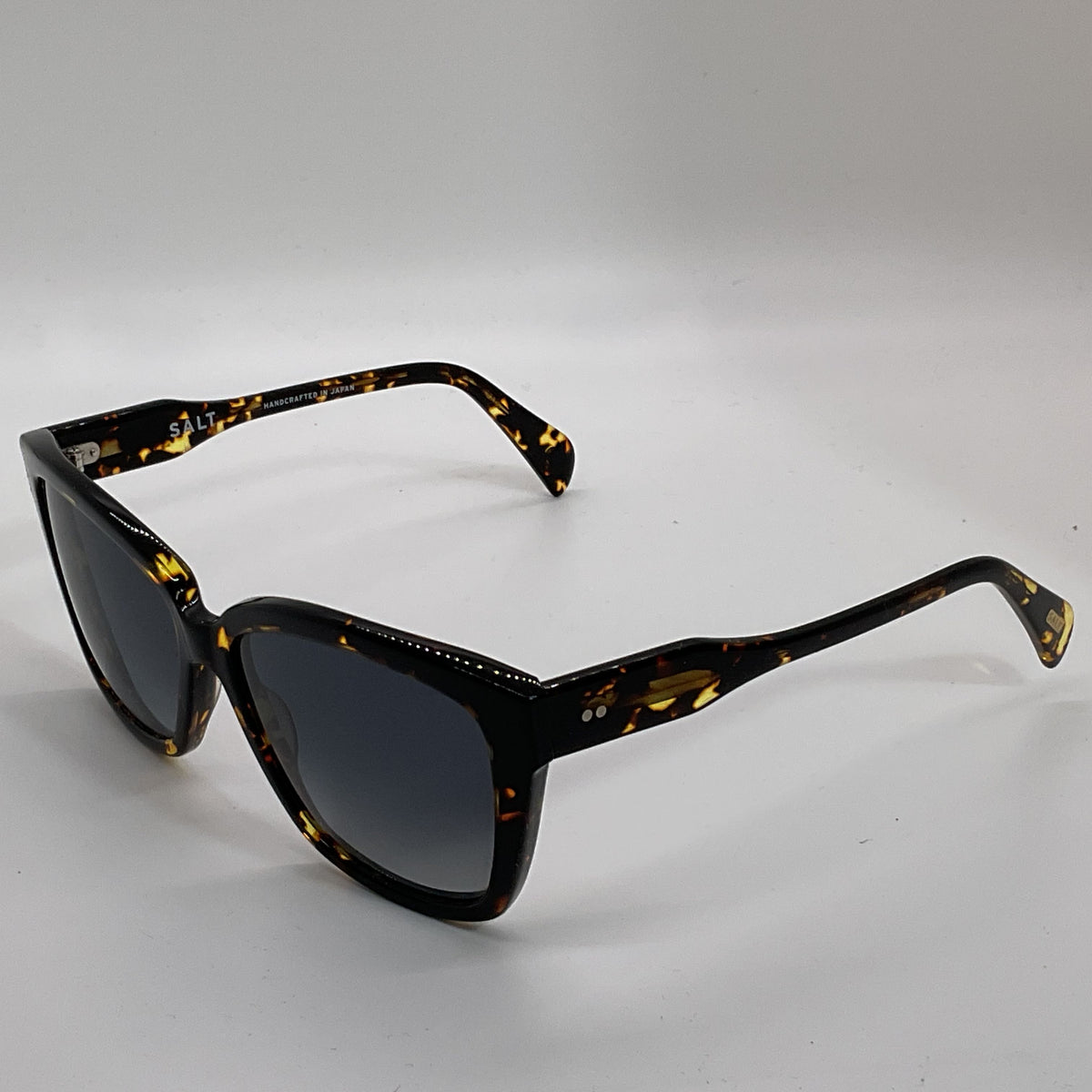 SALT Alycia Women's Brown Tortoise Sunglasses- 56[ ]16 138