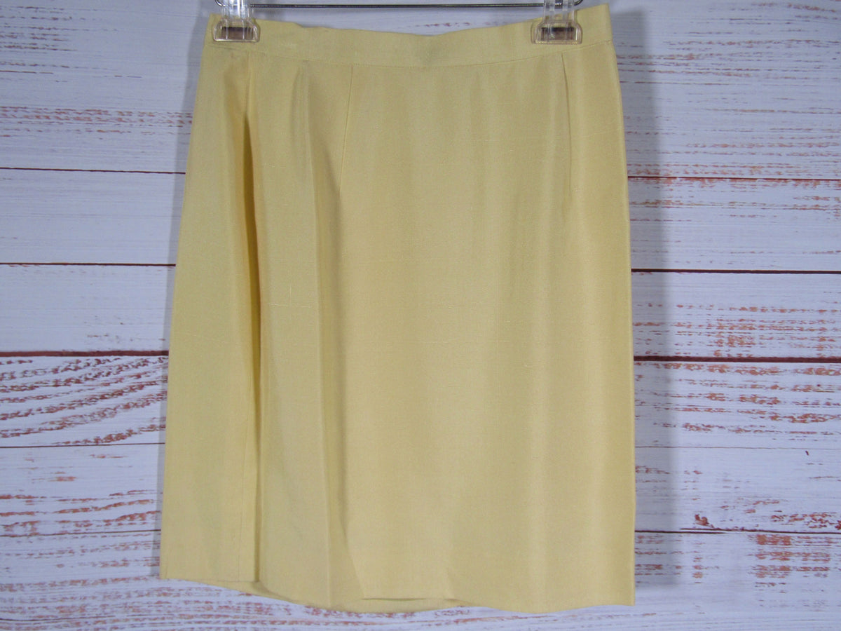 Lucy De Castenou Women's Yellow Skirt Suit Size 8