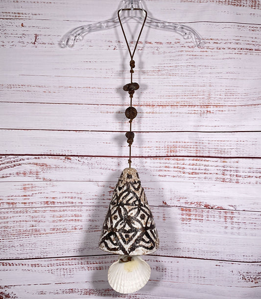 Modern Handmade Outdoor Garden Boho Windchime Cream Multicolor