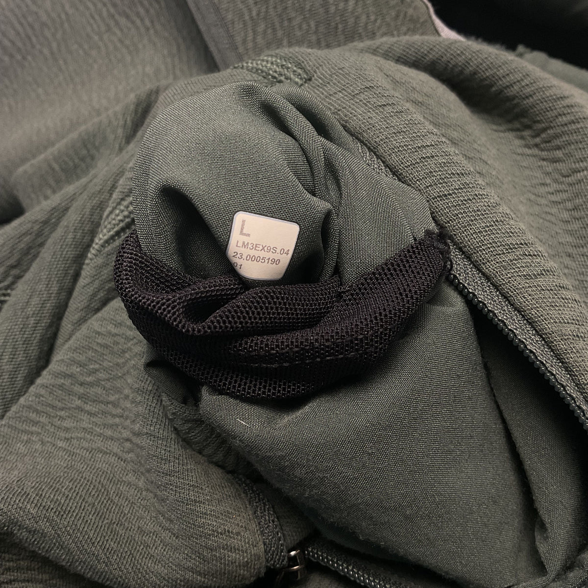 Lululemon Spacer Sage Green Textured Anorak Jacket - Size L