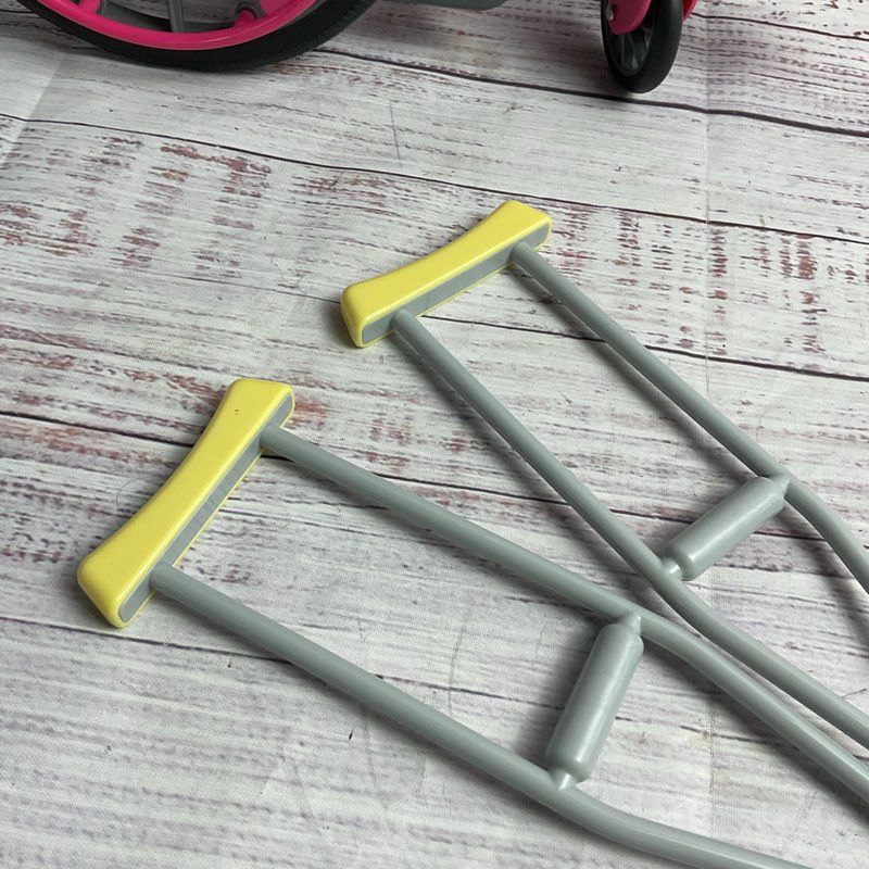 Lotus Onda Medical American Girl Doll Accessory Lot Crutches, Wheelchair, Casts