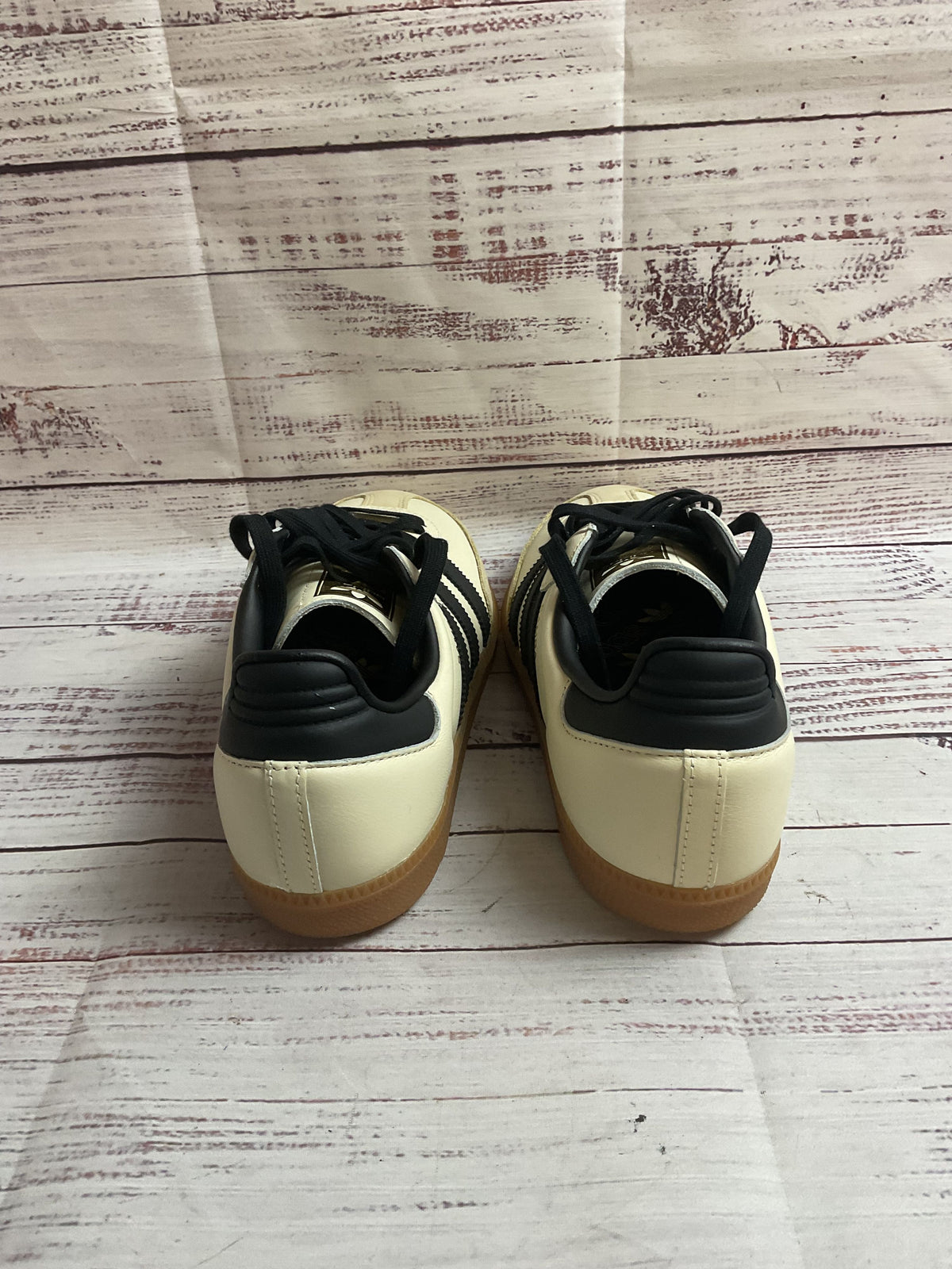adidas Samba Beige Sneaker Athletic Shoe Women 9.5