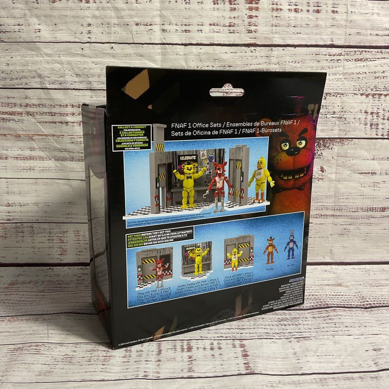 NEW Five Nights At Freddy's Office Set Chica Foxy Golden Freddy 5" Figure Bundle