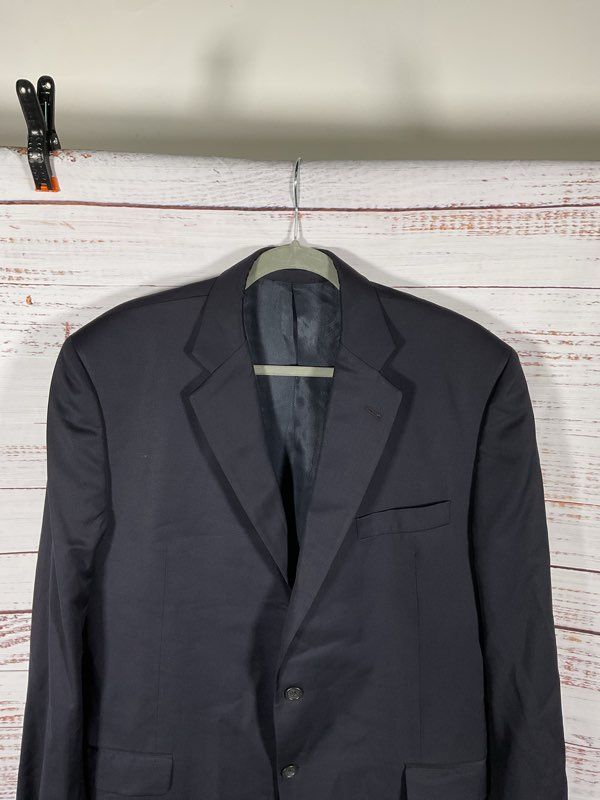 Burberry London Men's Navy Blue Wool Size 46L Suit Jacket