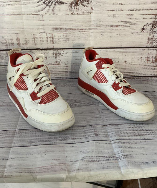 Unisex Kids Nike Air Jordan 4 Retro White With Red Sneaker Size 5Y