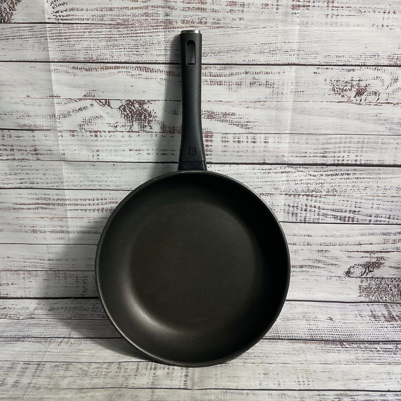 Zwilling J.a. Henckels Madura 11" Non Stick Frying Pan 36864EG