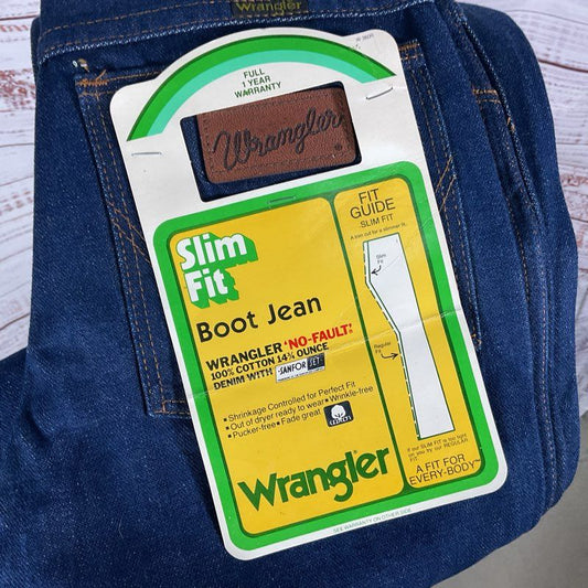 Vintage 80s Deadstock Wrangler Slim Fit Middleweight 14.75 oz Boot Jeans 27x31