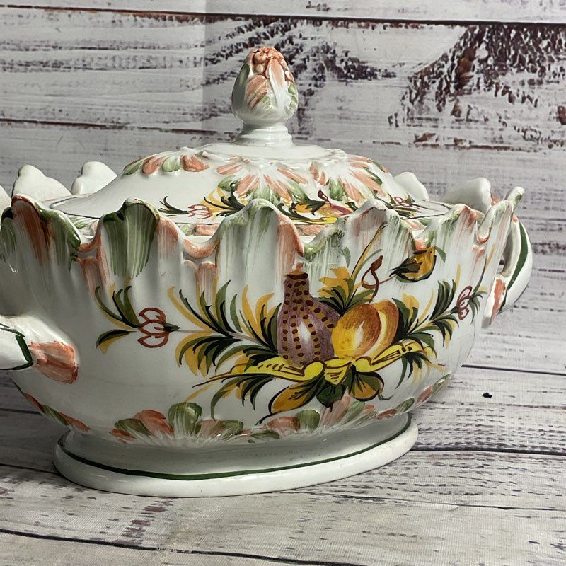 Vintage Hand Painted Floral Scalloped Rim Lidded Soup Tureen Made In Italy
