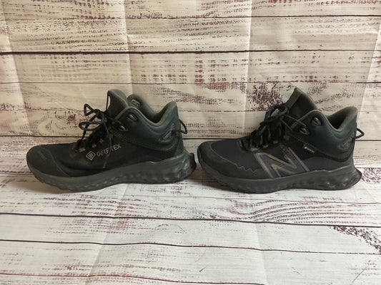 New Balance Gore Tex Black Athletic Sneakers Shoes Women 7.5