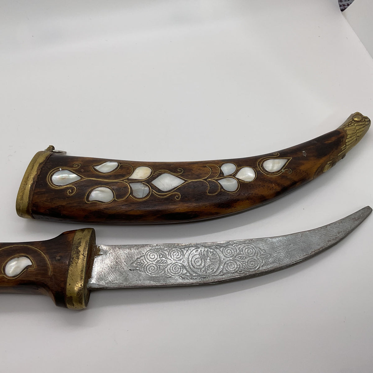 VTG./ANTIQUE Wood Curved Mother of Pearl Inlay Ottoman Style Dagger- 15"