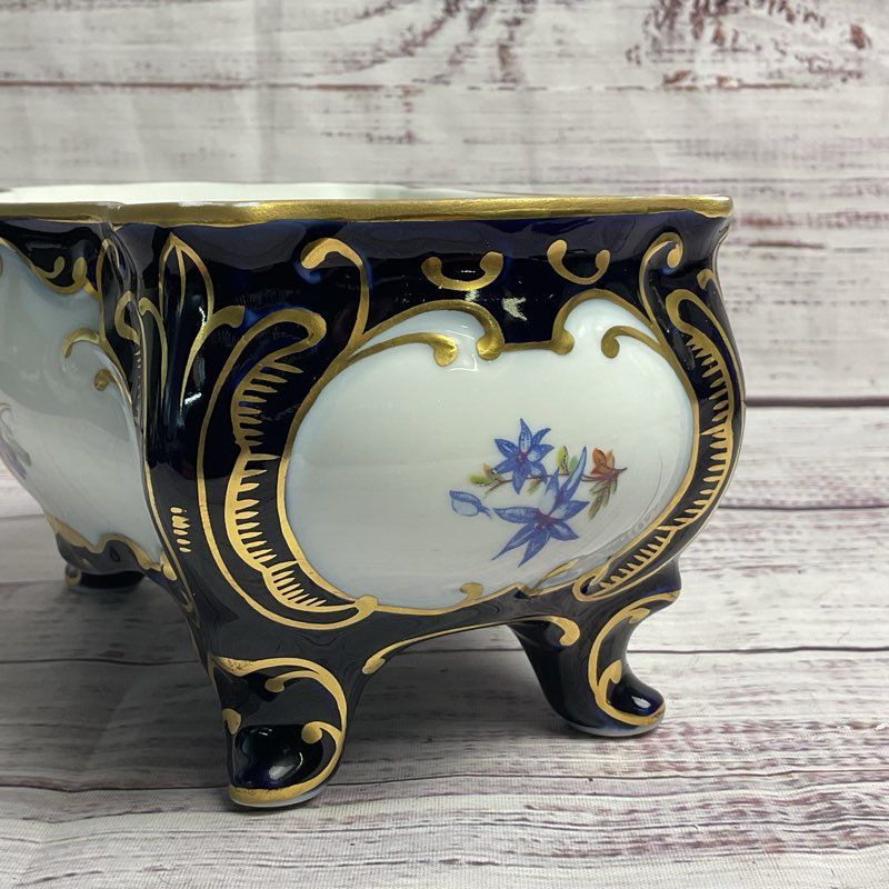 VTG Jlmenau Graf Von Henneberg Echt Kobalt Blue Porcelain 6" Footed Trinket Dish
