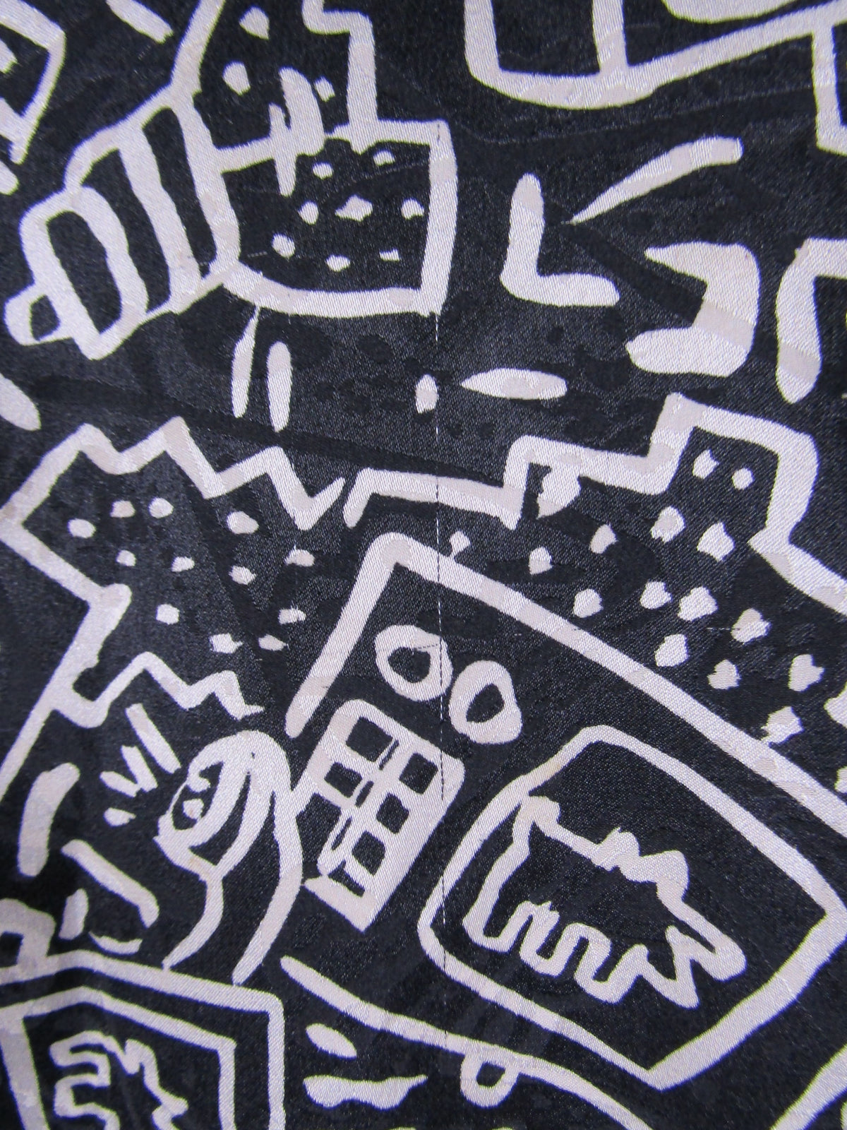 Vintage 1990's Women's Black & White Whimsical Retro Print Silk Blouse Size 6