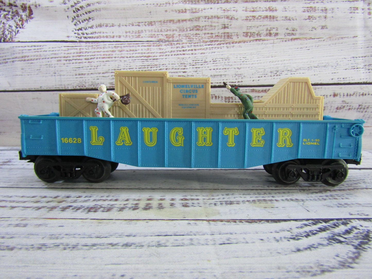 Vintage Lionel Train Operating Clowns Gondola Model 16628