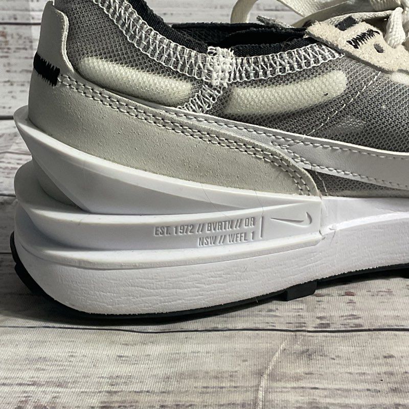 Nike Waffle 1 Summit White Athletic Running Sneaker Men's Size 8.5