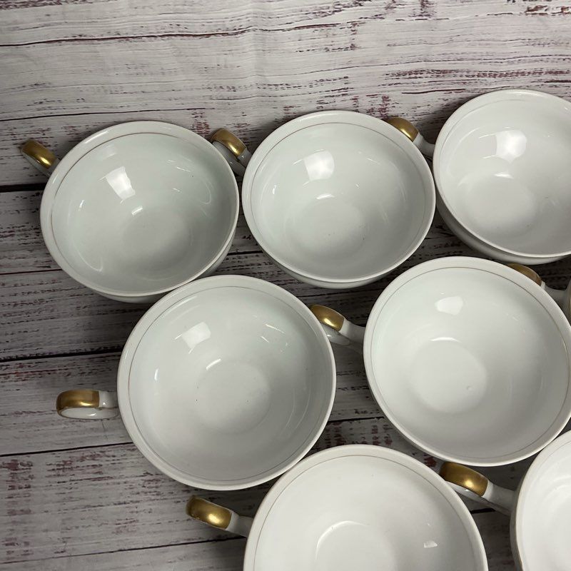 VTG. Mikasa Venice 9266 White & Gold Trim Porcelain Tea Cup Set 8 Pc.