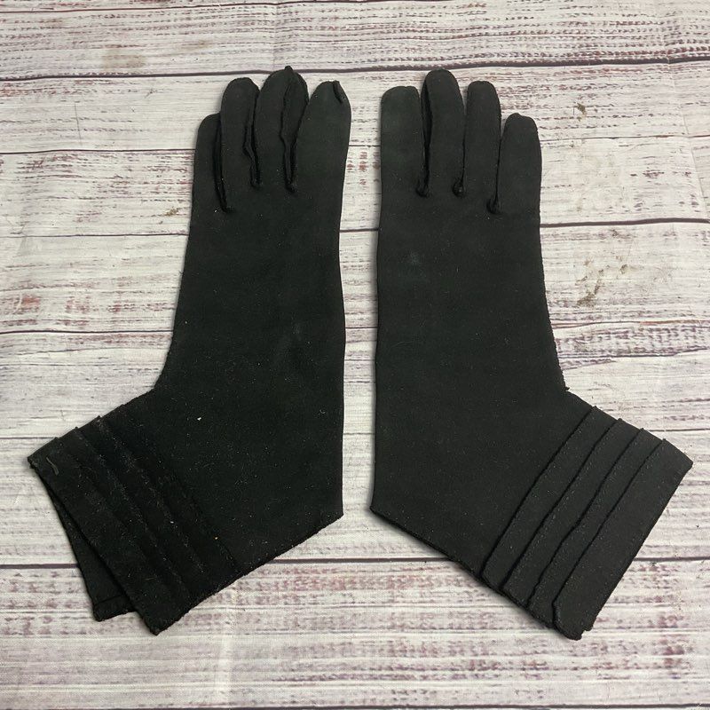 Vintage Wear Ready Black Nuplex Suede Tiered Cuff Driving Gloves - Size 6.5
