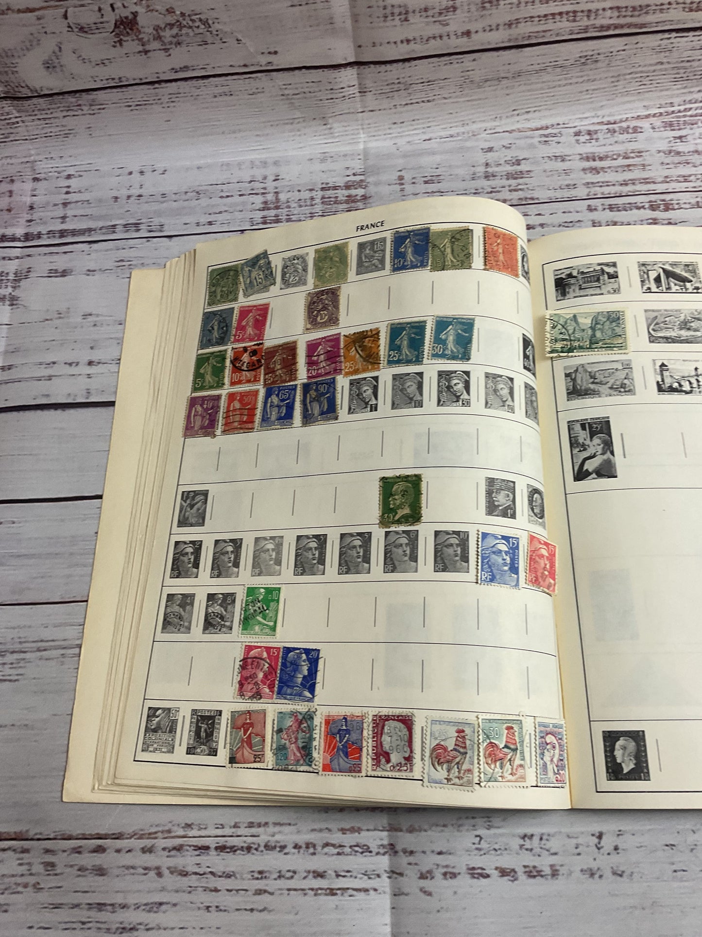Explorer Stamp Album Partially Filled Lots Of Stamps