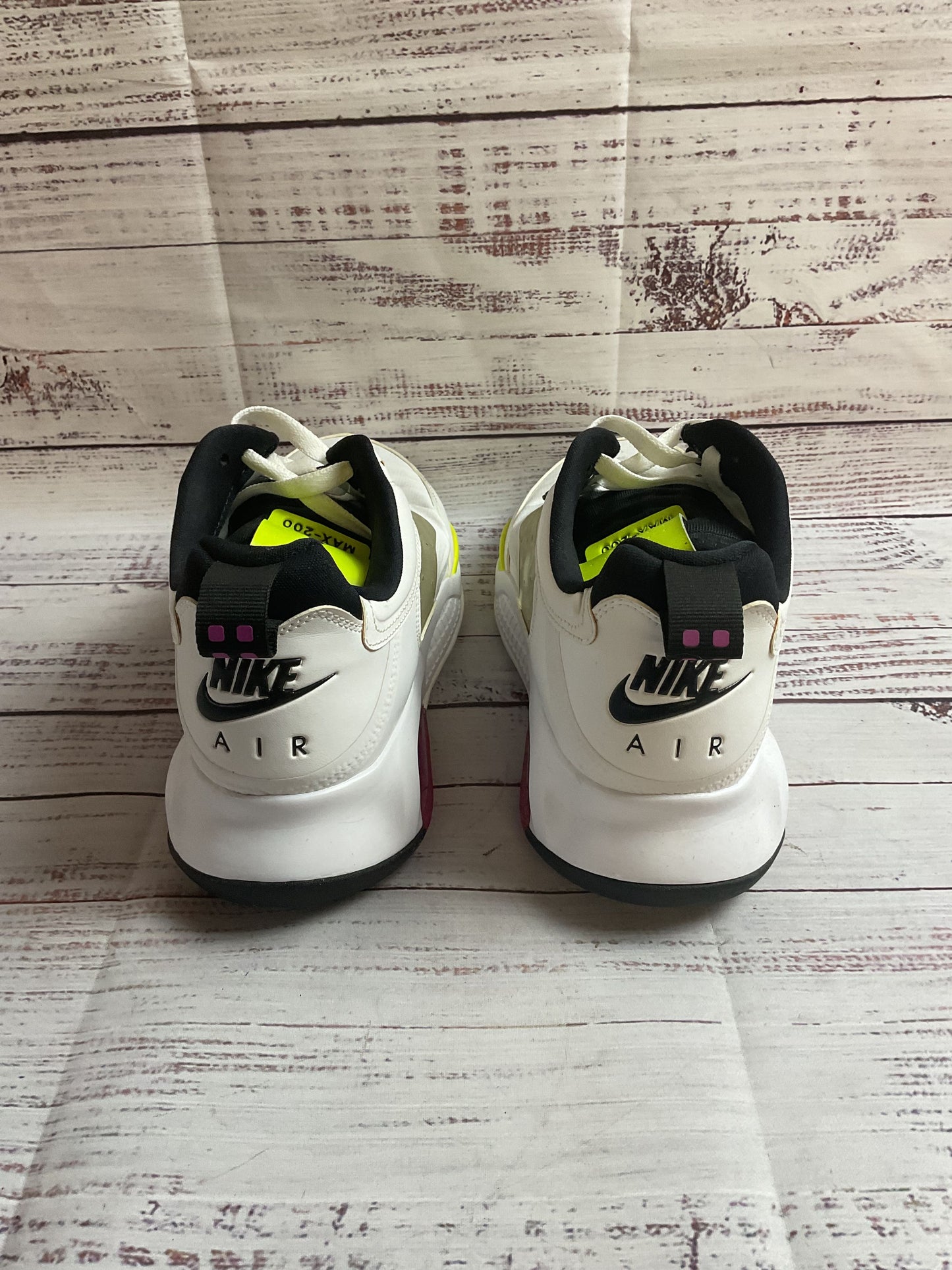 Nike Air Max 200 Vibrant White Sneaker Athletic Shoe Men 9