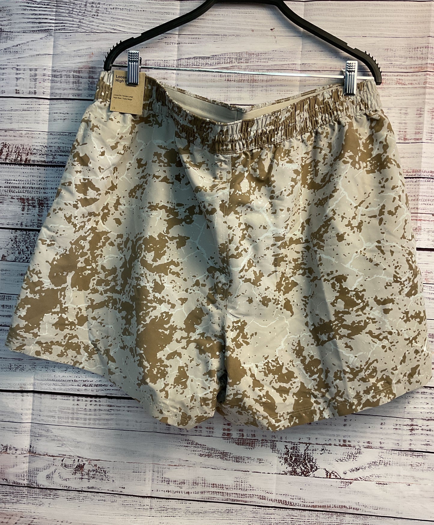 NWT Women's Nike Brown Print Shorts Size XL