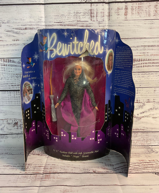 1997 Exclusive Premiere Bewitched Samantha Doll with Original Box/ Accessories