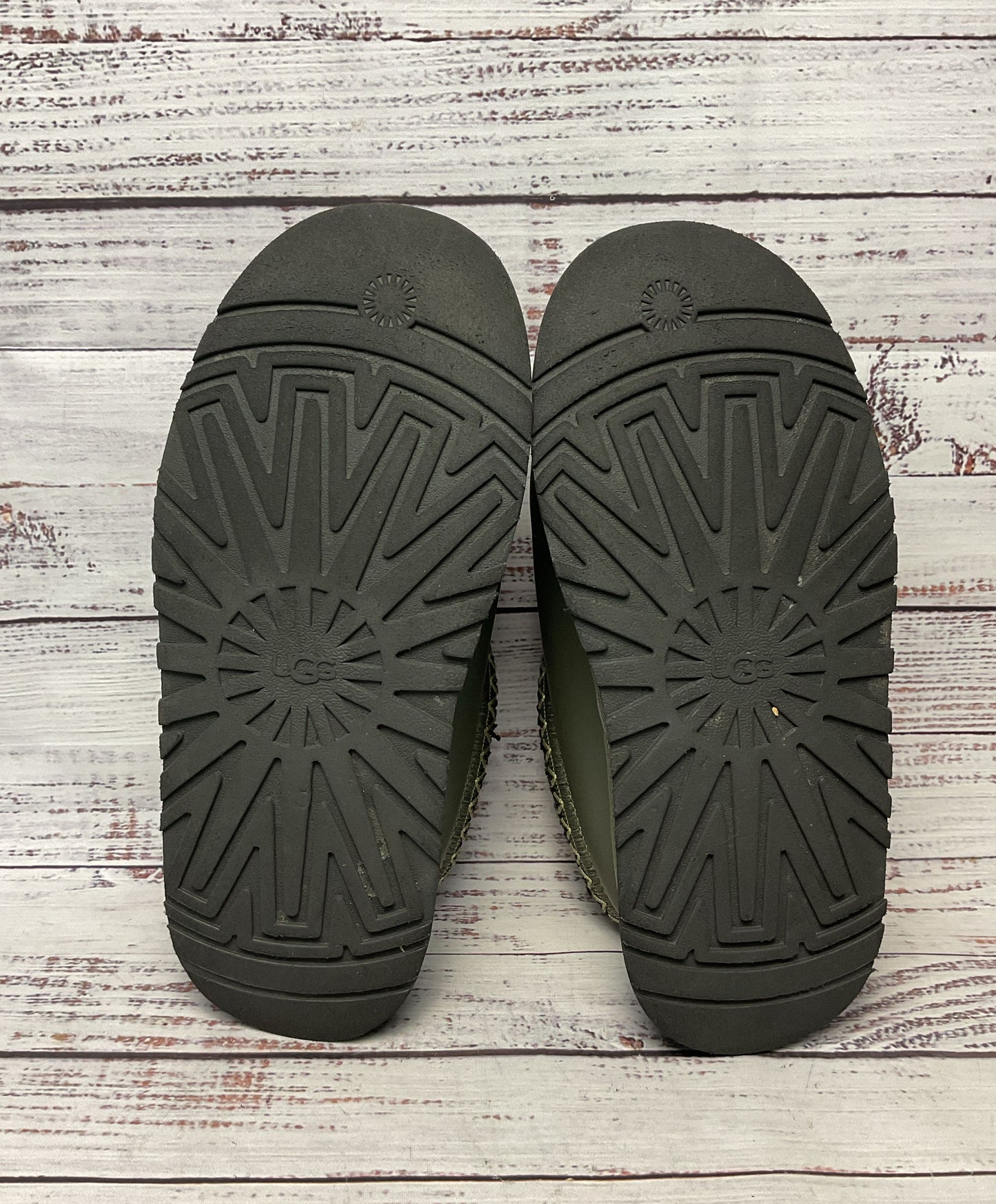 Ugg Tazz Green Seaweed Platform Slipper Women Size 6