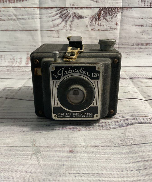 Art Deco Time Traveler 120 Pho-Tak Corporation Camera USA Untested Vintage 3"X4"