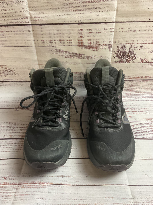 New Balance Gore Tex Black Athletic Sneakers Shoes Women 7.5