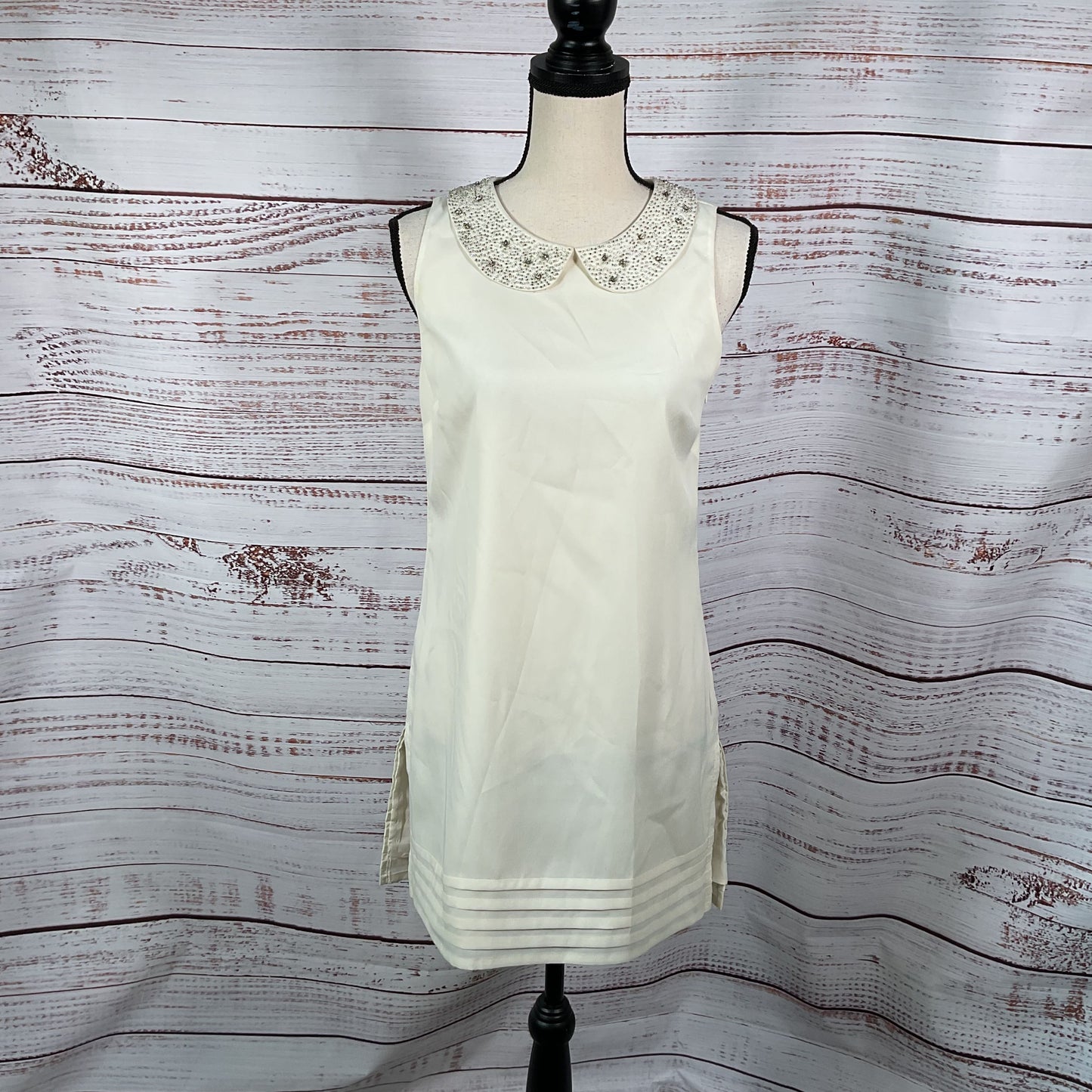 Ted Baker Off White Jeweled Sequin Beaded Collar Sleeveless Dress - Size 1