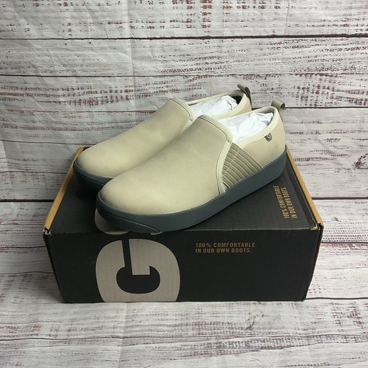 Bogs Kicker Slip Lea Oatmeal Beige Slip-On Shoe Women's Size 7.5 US