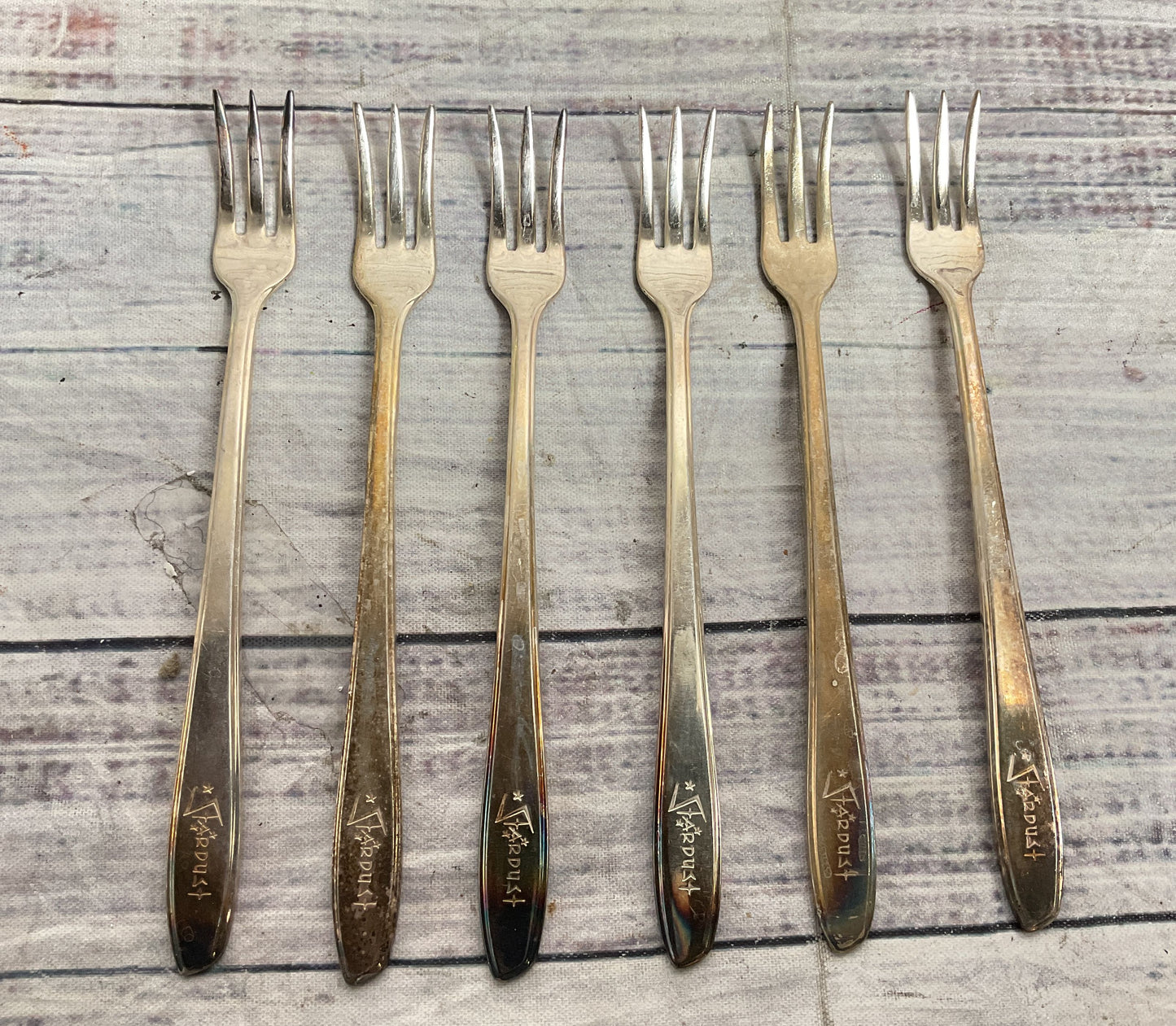 International Silver Co Vintage Stardust Las Vegas Set of 13 Flatware Silver
