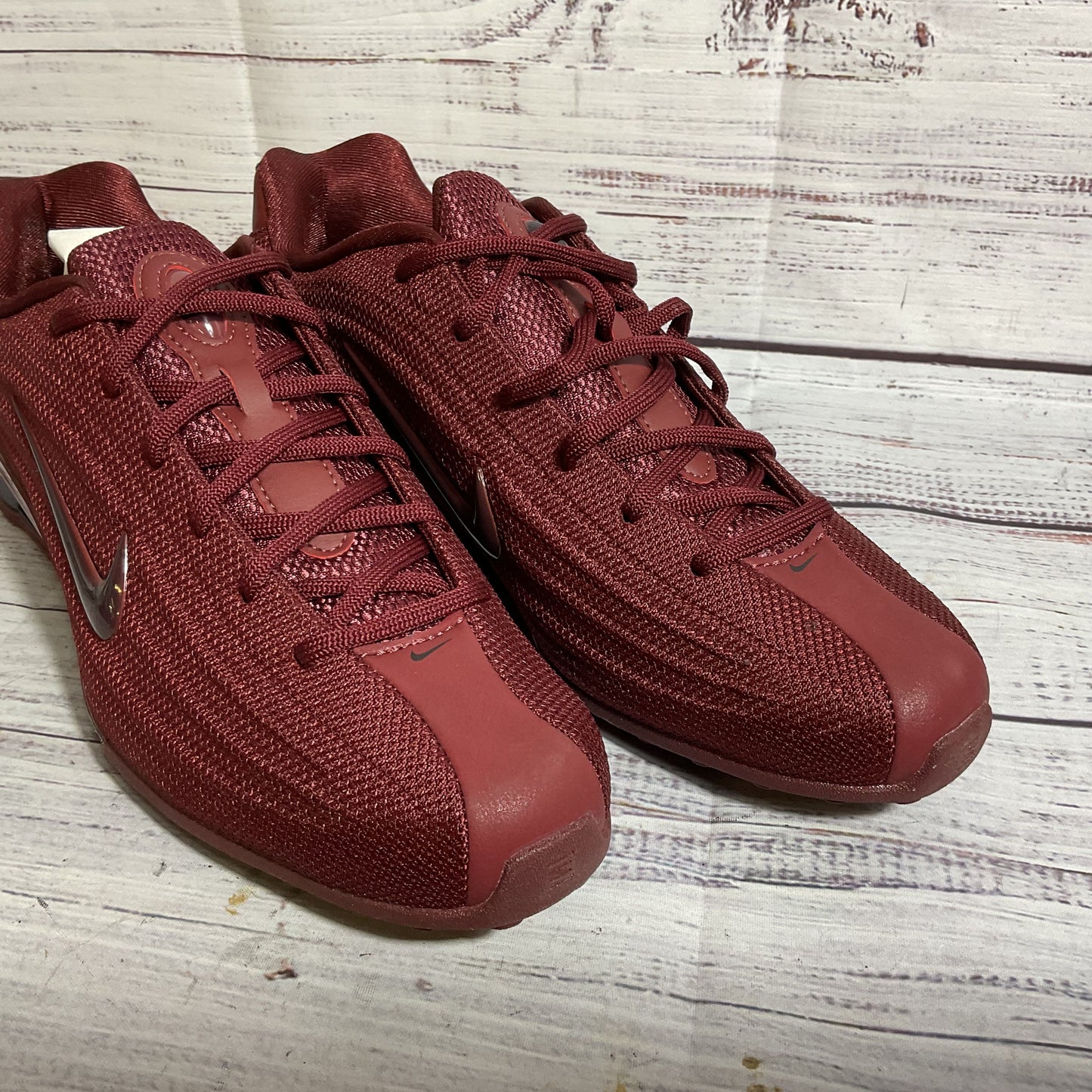 NWOB NIKE Shox Z Burgundy Women's Running Shoes- SZ 10