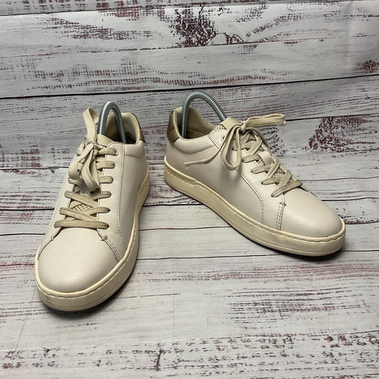 Coach Clip Low Top Beige Leather Athletic Shoe Women Size 7