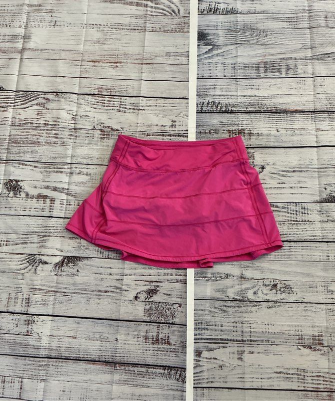 Women's Lululemon Lot of 8 Leggings, Sports Bras, Skirt and Top Size 6