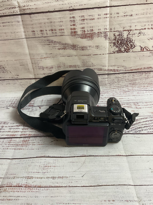 Sony DSC-H9 Digital Camcorder
