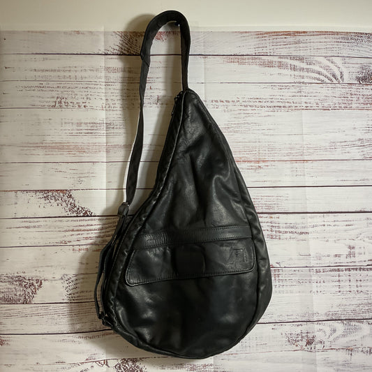 VTG. AMERIBAG X LL Bean Black Leather Healthy Back Ameribag Sling Crossbody