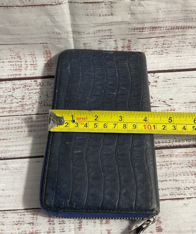 Vintage Furla Women's Genuine Leather Croc Embossed Clutch Purse Blue