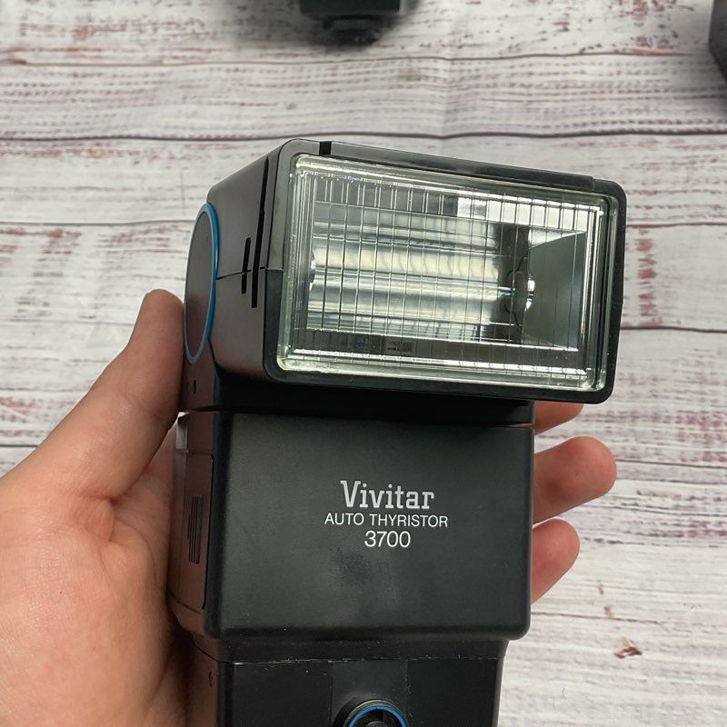 Vivitar 3 Pc. Auto Thyristor Flash Lot 3700, 2600-D, DM/C