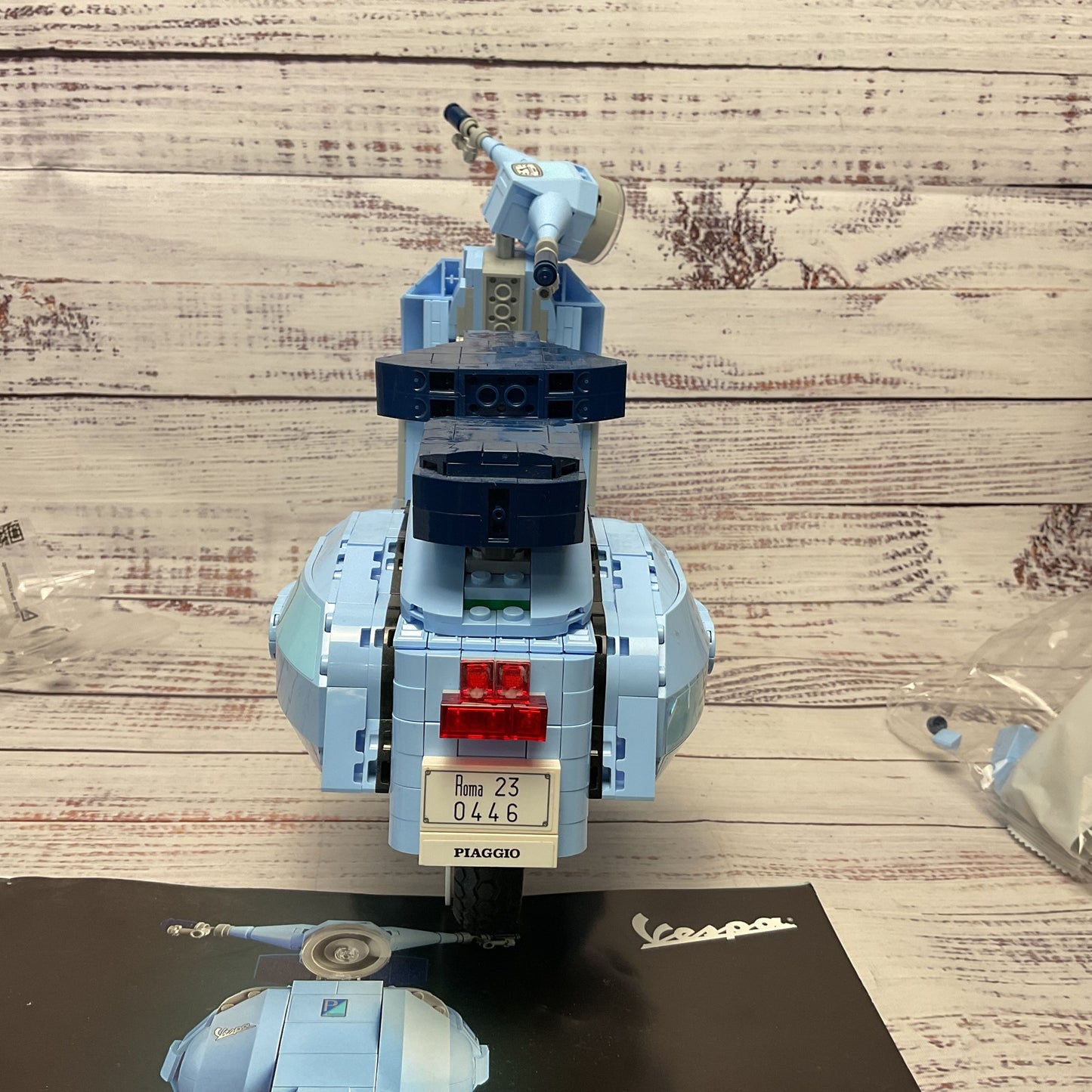 Lego Icons: Vespa 125 (10298) Prebuilt Missing Some Pieces