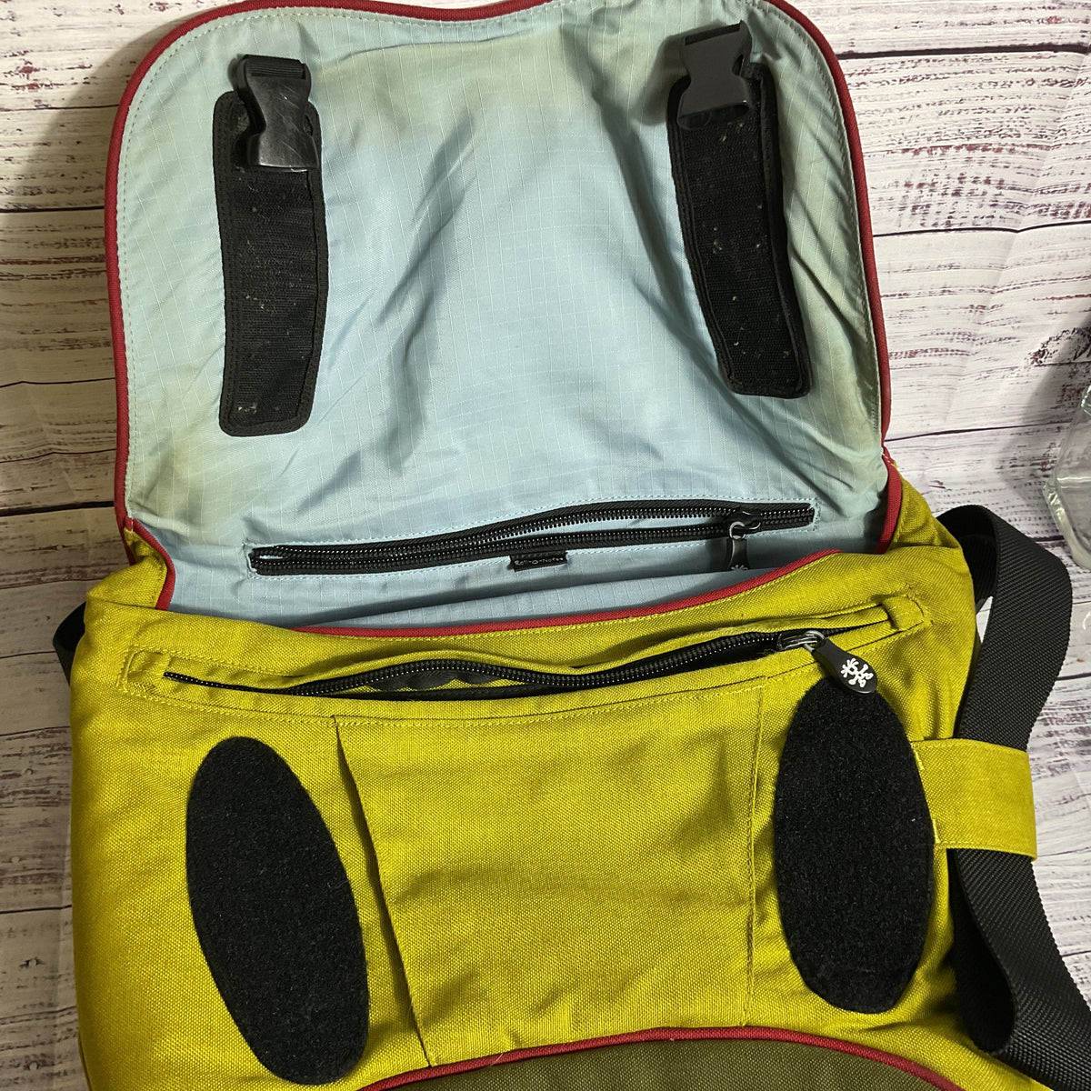 CRUMPLER Green Laptop Messenger Crossbody Bag