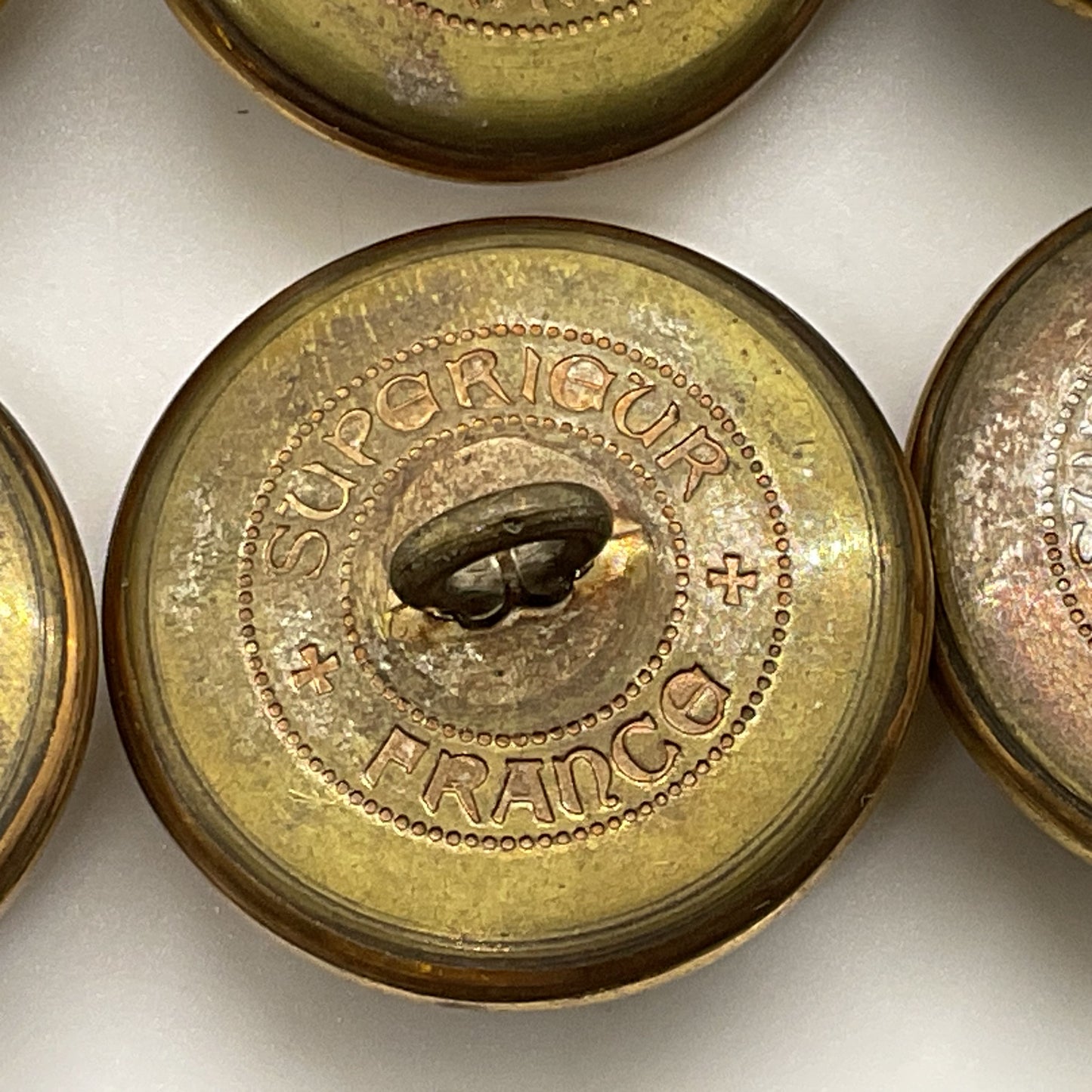 ANTIQUE SUPERIEUR France Rallye LA Haut Two Tone Deer Motif Buttons- Set of 10