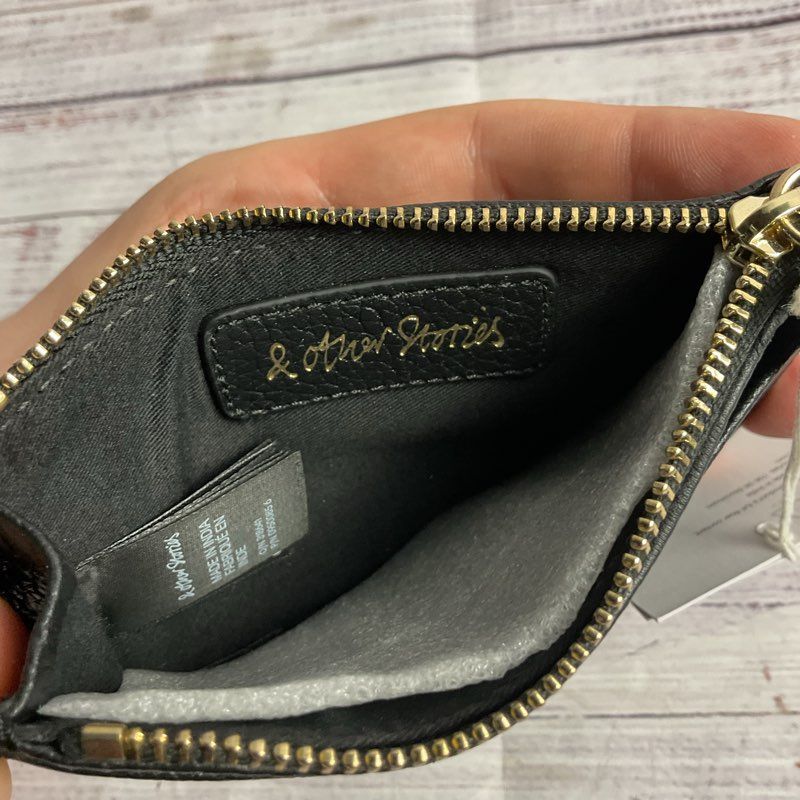 & Other Stories Black Pebbled Leather Coin & Card Holder French 5" Wallet