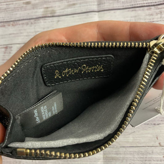 & Other Stories Black Pebbled Leather Coin & Card Holder French 5" Wallet