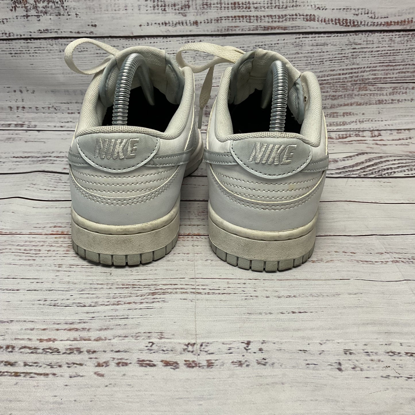 Nike Dunk Low Retro White Pure Platinum White Athletic Sneaker Shoe Men Size 6