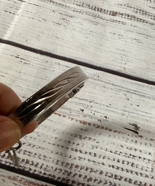 CORO Silver Tone Vintage Cuff Hinged Bracelet